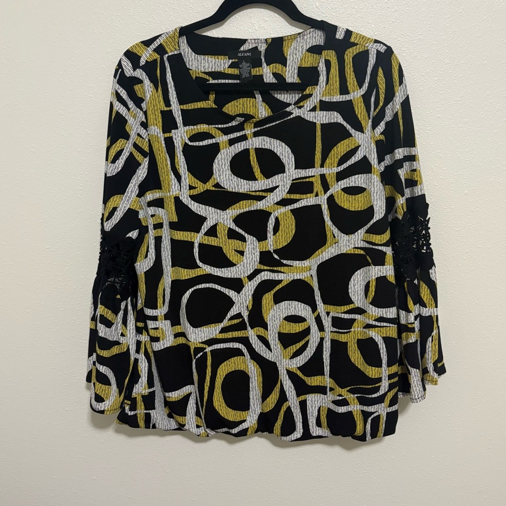 Stylish Black and Gold Women's Top